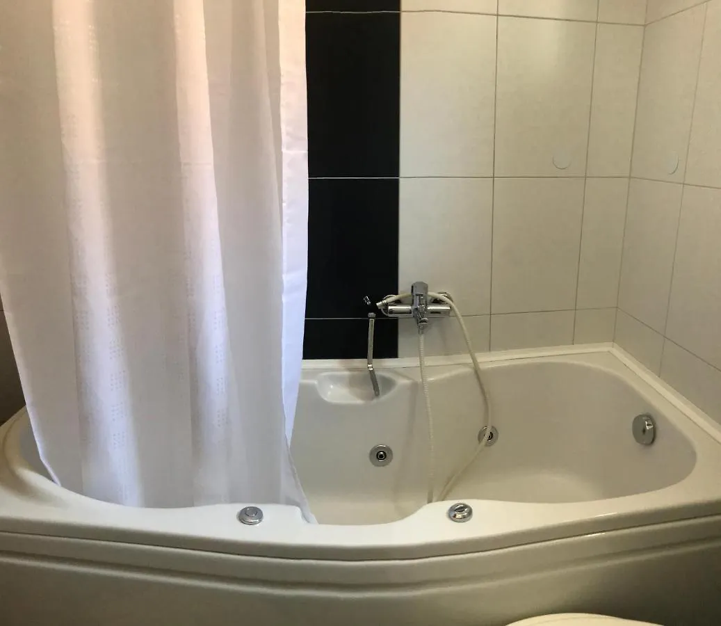Apartmani Arijana Pakostane S Pogledom Na More Lägenhet